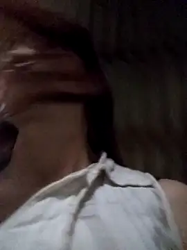 bonnie-00 online show from 04-09-26, 11:11