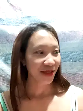 Snapshot of bonnie-00 chatting on 06-21-26, 03:51 bonnie-00 online show from 06-21-26, 03:51