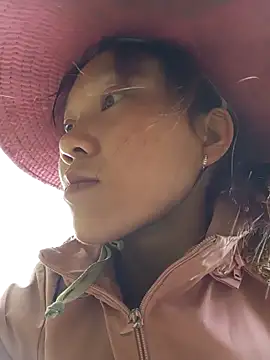 bonnie-00 online show from 04-02-26, 05:25