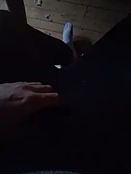 Snapshot of Pelohuszar chatting on 10-28-25, 06:23 Pelohuszar online show from 10-28-25, 06:23