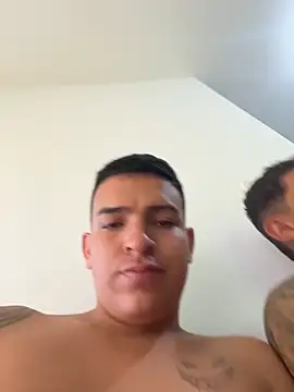 maykel and mike online show from 10-15-25, 09:23