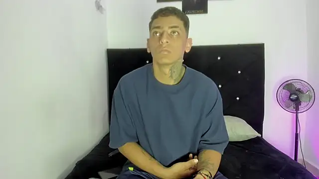 maykel and mike online show from 11-26-25, 09:31