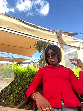 Snapshot of Afrikaisy_big21dx chatting on 10-01-25, 12:31 Afrikaisy big21dx online show from 10-01-25, 12:31