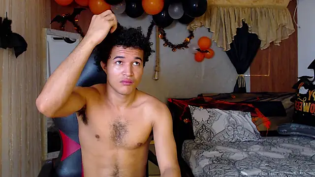 fire drako  online show from 10-20-25, 06:19