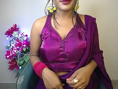 Naughtyy stripgirl online show from 10-28-25, 05:56