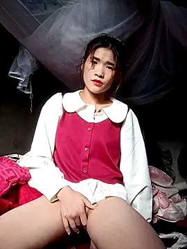 Mina-pusy online show from 12-23-25, 01:49