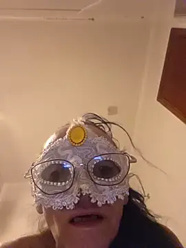 jasonee13 online show from 05-24-26, 03:45