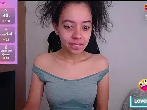 Snapshot of Annie_rosse1017 chatting on 09-19-25, 09:57 Annie rosse1017 online show from 09-19-25, 09:57