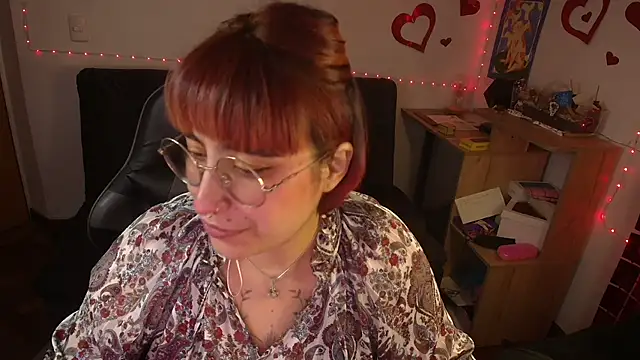 Miacatsito3 online show from 05-12-26, 05:15