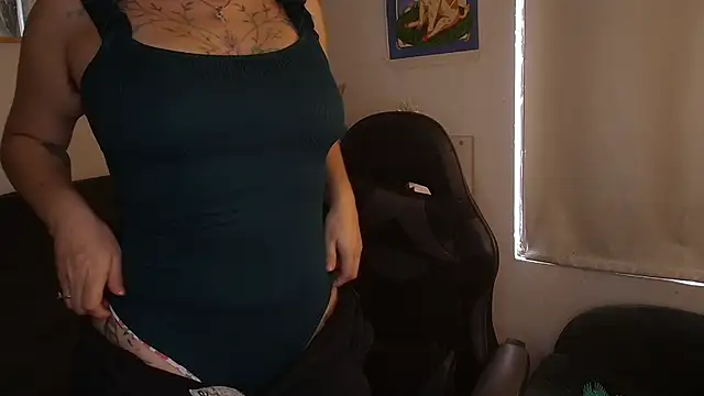 Snapshot of Miacatsito3 chatting on 02-10-26, 09:14 Miacatsito3 online show from 02-10-26, 09:14