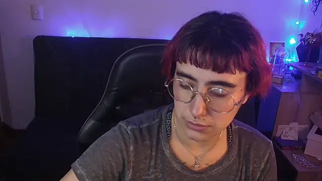 Miacatsito3 online show from 03-25-26, 09:08