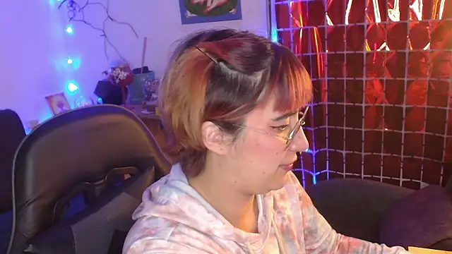 Miacatsito3 online show from 03-05-26, 03:25