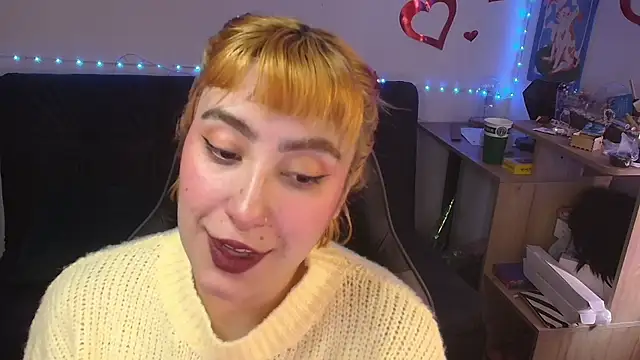 Snapshot of Miacatsito3 chatting on 06-24-26, 09:01 Miacatsito3 online show from 06-24-26, 09:01
