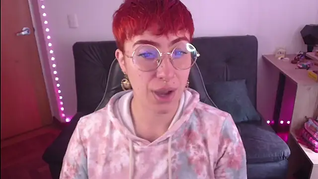 Miacatsito3 online show from 10-09-25, 05:02