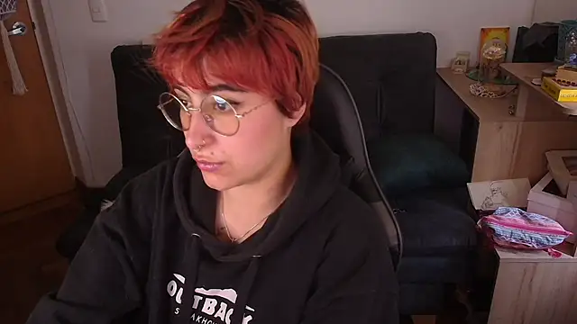 Snapshot of Miacatsito3 chatting on 01-15-26, 09:07 Miacatsito3 online show from 01-15-26, 09:07