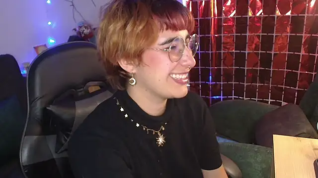 Snapshot of Miacatsito3 chatting on 02-28-26, 10:31 Miacatsito3 online show from 02-28-26, 10:31