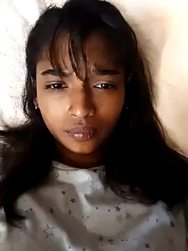 Alexia holbert online show from 11-20-25, 06:03