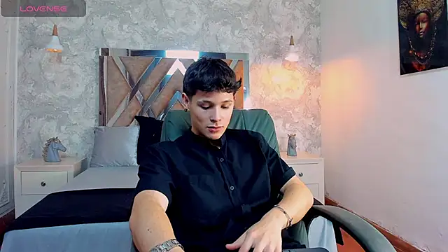 kraven lust online show from 12-16-25, 03:11