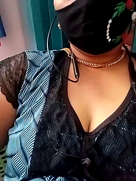Snapshot of TAMI_KAYAL chatting on 09-17-25, 07:10 TAMI KAYAL online show from 09-17-25, 07:10