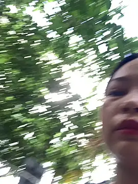 lisa wren online show from 10-13-25, 08:27