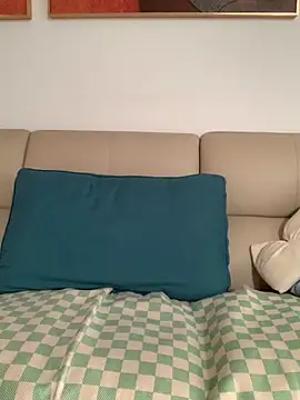 lisa wren online show from 10-17-25, 06:06