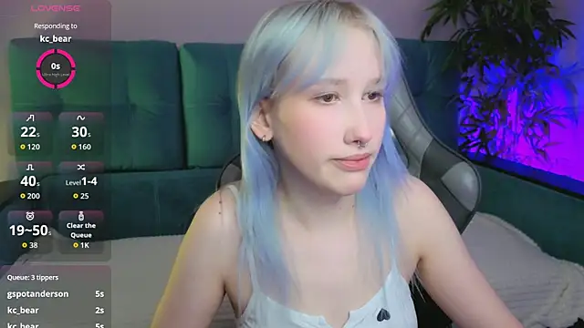 evlica online show from 04-19-26, 02:07