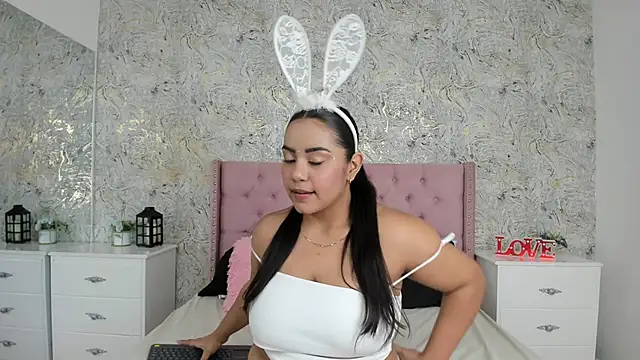 SienaWild online show from 09-23-25, 05:14