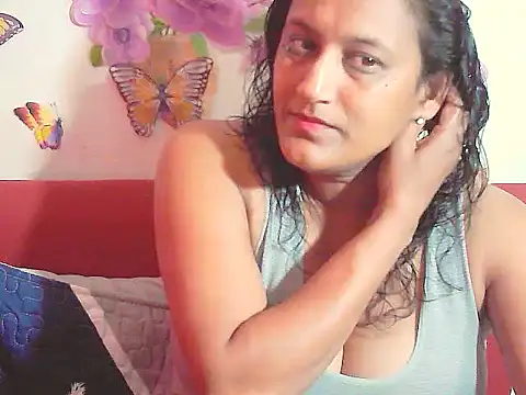 Indiansexyboobs18 online show from 09-23-25, 08:54