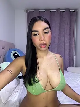 Snapshot of karolaalcendra chatting on 02-11-26, 03:28 karolaalcendra online show from 02-11-26, 03:28