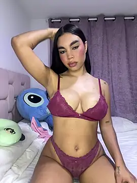 Snapshot of karolaalcendra chatting on 02-23-26, 01:29 karolaalcendra online show from 02-23-26, 01:29