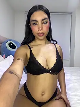 karolaalcendra online show from 04-03-26, 02:29