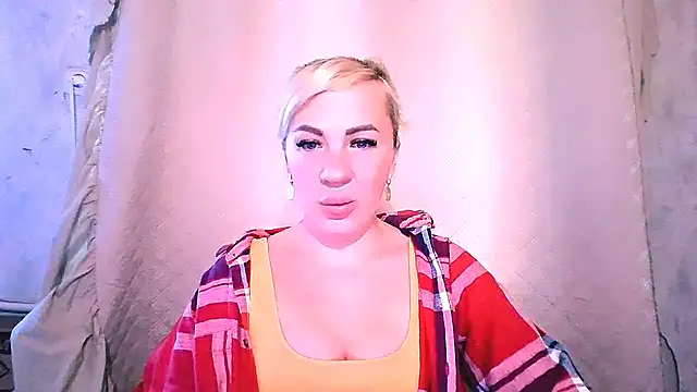 EmmaCat  online show from 09-20-25, 04:28