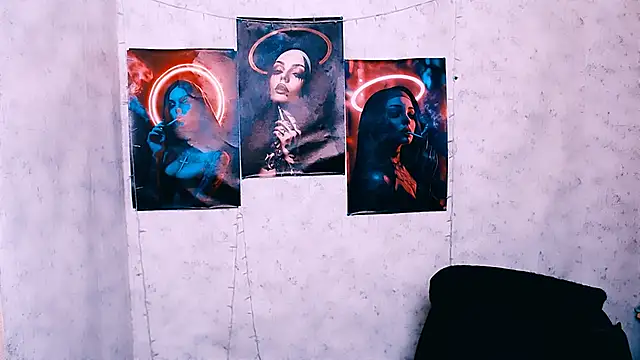 EmmaCat  online show from 11-04-25, 07:01