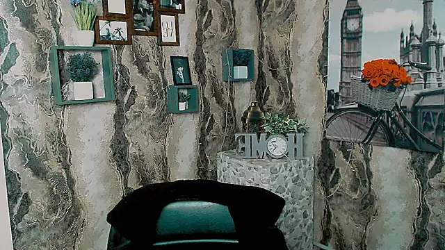 EmmaCat  online show from 10-01-25, 05:01