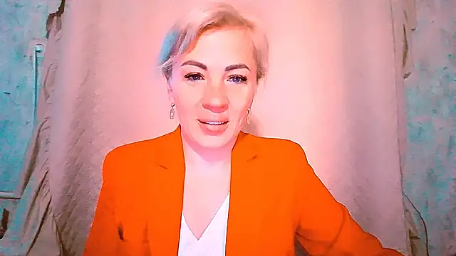 EmmaCat  online show from 09-28-25, 04:52