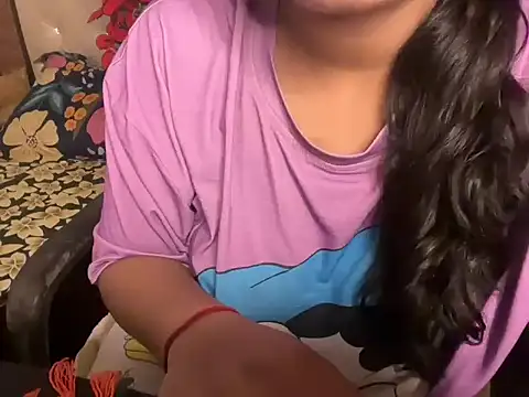 Snapshot of Reena_R chatting on 09-14-25, 07:53 Reena R online show from 09-14-25, 07:53