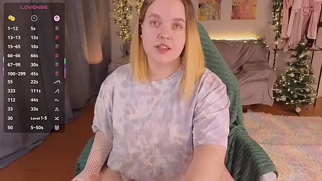 Aki nohana online show from 12-15-25, 05:19