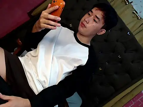 Snapshot of mr_chandy chatting on 02-23-26, 11:27 mr chandy online show from 02-23-26, 11:27