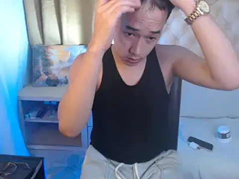 Snapshot of mr_chandy chatting on 10-15-25, 10:45 mr chandy online show from 10-15-25, 10:45