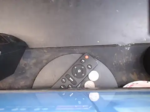 Snapshot of mr_chandy chatting on 09-26-25, 10:33 mr chandy online show from 09-26-25, 10:33