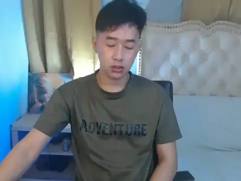 Snapshot of mr_chandy chatting on 10-20-25, 10:38 mr chandy online show from 10-20-25, 10:38