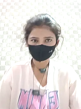 Snapshot of Arti_ chatting on 09-15-25, 03:40 Arti online show from 09-15-25, 03:40