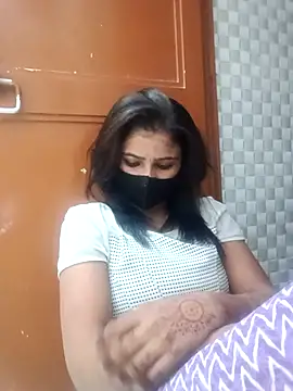 Snapshot of Arti_ chatting on 10-12-25, 05:47 Arti online show from 10-12-25, 05:47