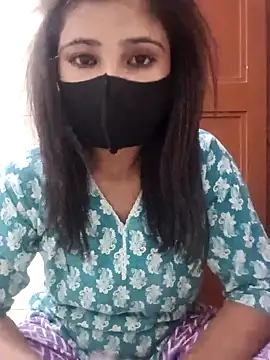 Snapshot of Arti_ chatting on 10-20-25, 05:24 Arti online show from 10-20-25, 05:24
