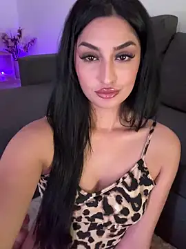 Mia spicyy online show from 05-22-26, 08:56