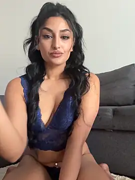 Mia spicyy online show from 06-06-26, 08:52