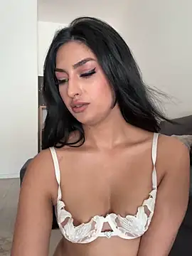 Mia spicyy online show from 06-21-26, 08:42