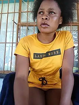 BlondieBitch online show from 12-15-25, 12:44