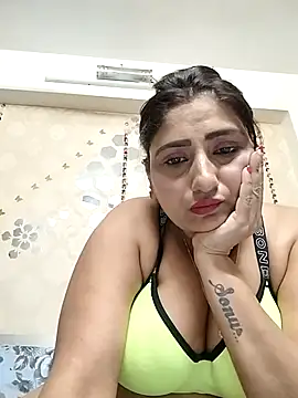 Loveangle1 online show from 09-15-25, 04:29