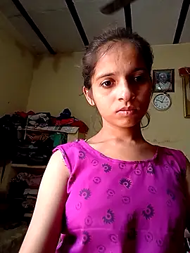 Saloni-Gupta online show from 10-17-25, 04:38